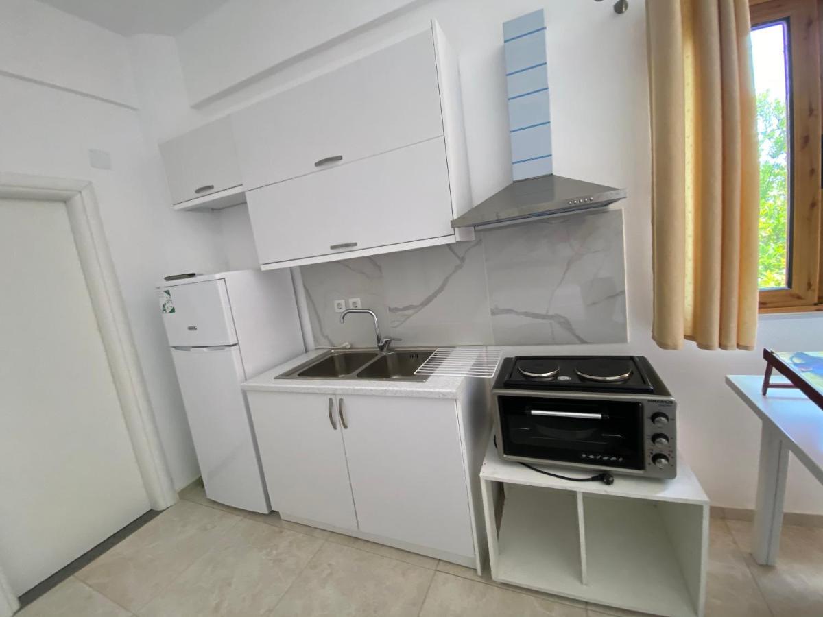 AM Apartment Sarandë Exteriör bild
