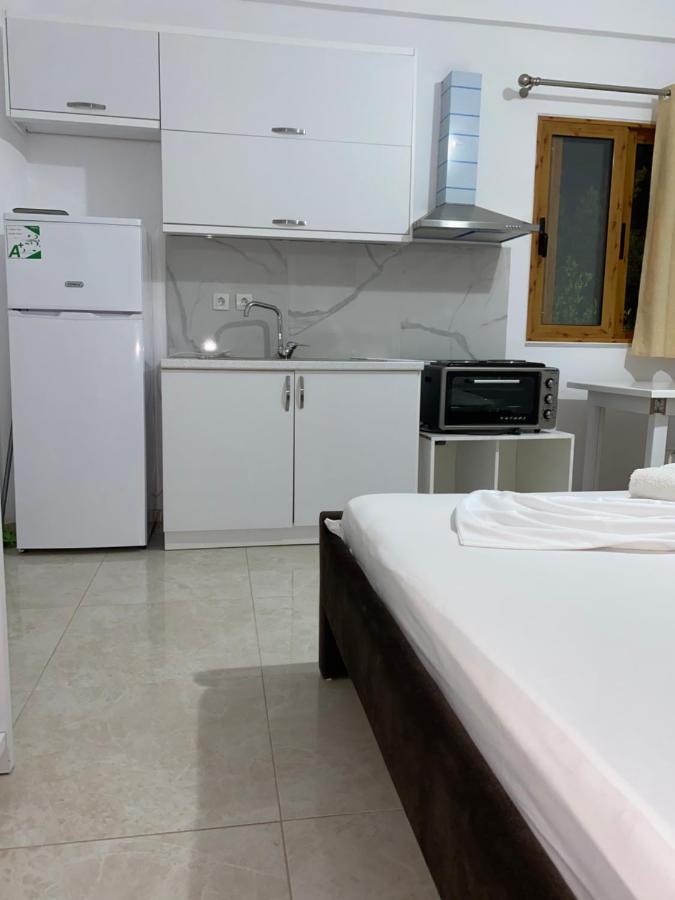 AM Apartment Sarandë Exteriör bild